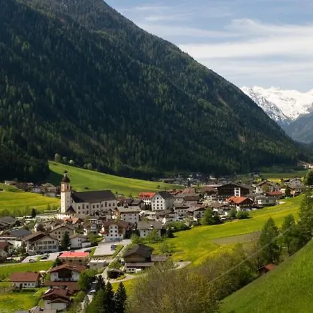 Permoser アパート ノイシュティフト・イム・シュトゥーバイタール