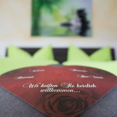 Permoser アパート ノイシュティフト・イム・シュトゥーバイタール